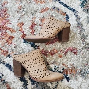 $109 Steve Madden Harmony Mule slip ons